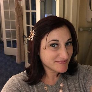 Meet your Posher, Gina